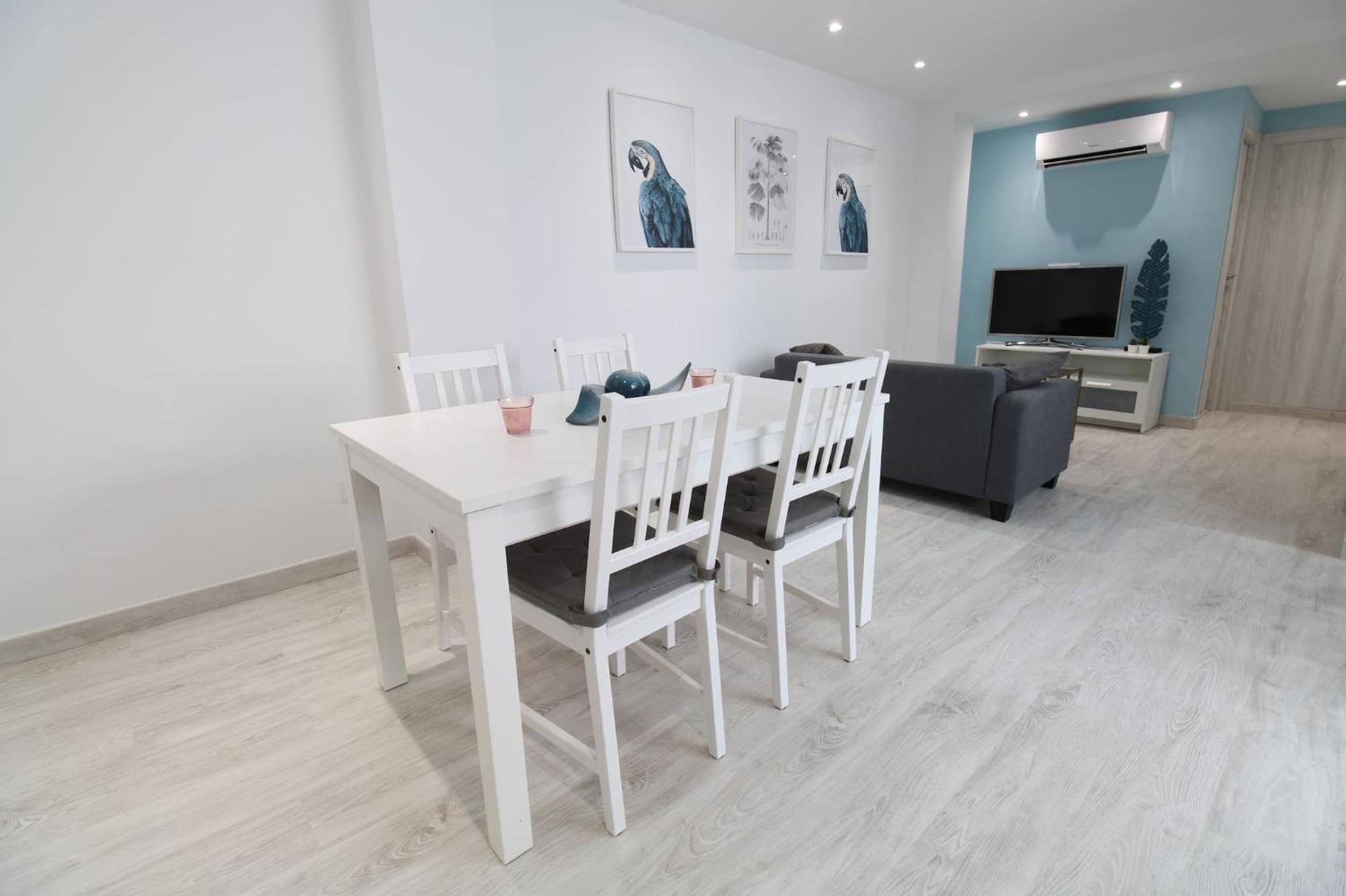 Vacansis Malvarrosa Apartment บาเลนเซีย ภายนอก รูปภาพ